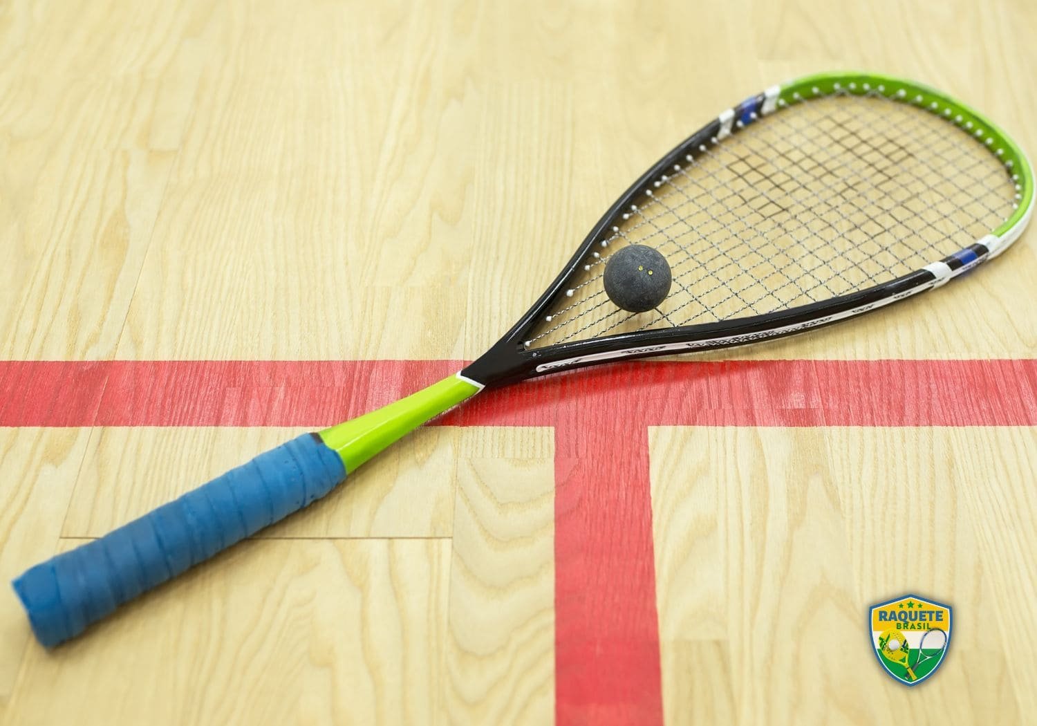 Equipamentos essenciais para badminton